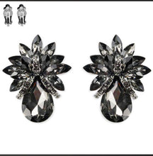 Load image into Gallery viewer, Floral Tear Drop Gemstone Earrings
