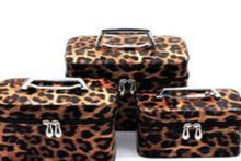 Load image into Gallery viewer, Make-Up Bag Set
