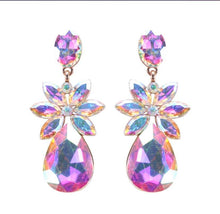 Load image into Gallery viewer, Cluster Tear Drop Earrings
